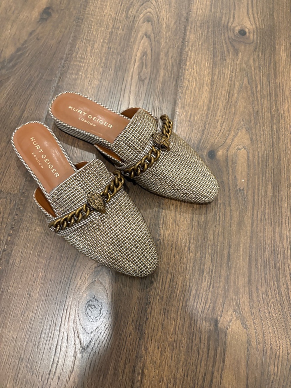 Kurt Geiger Bronze Crystal-Embellished Chain Mules size 39